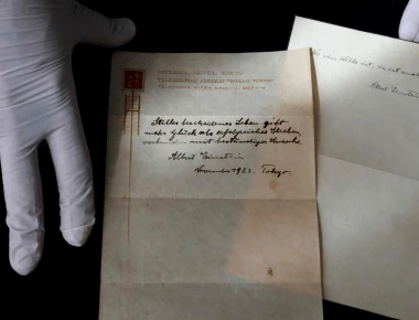 Σε δημοπρασία η «Επιστολή του Θεού» - Πόσο λένε πώς θα πουληθεί (φωτό)